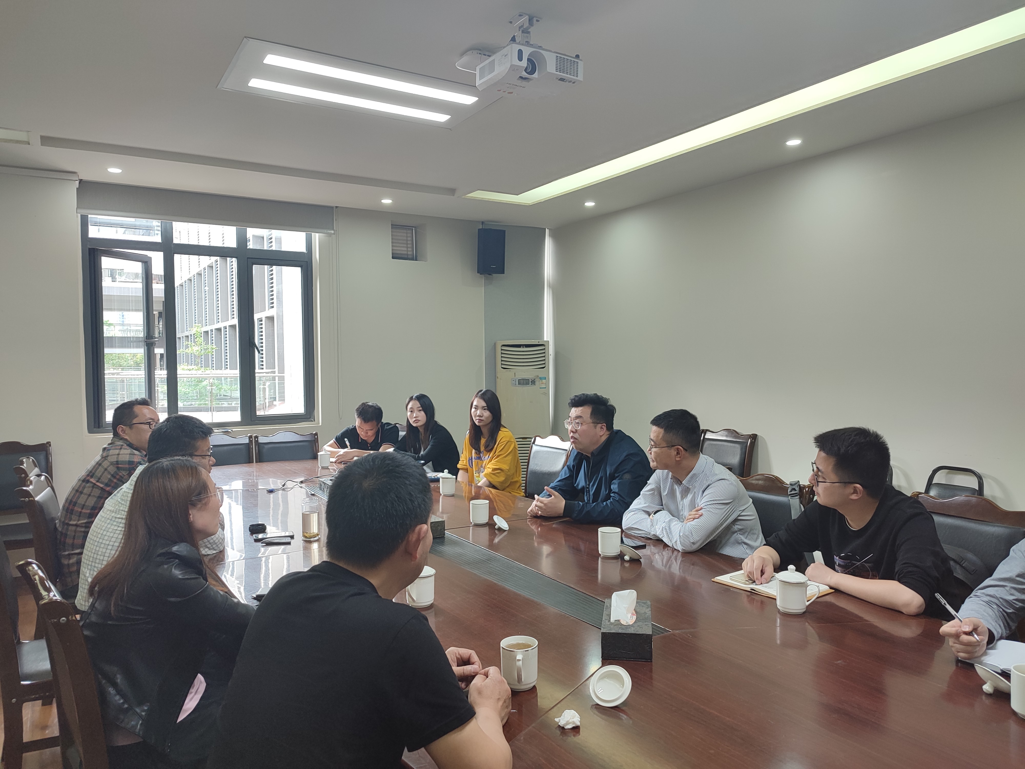 我校到四川师范大学交流学习