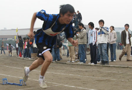 我院运动会火热进行中