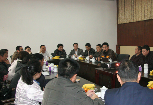 省高校公寓与物业委员会片区工作会在我院召开