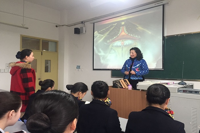 旅游与航空学院举办“民航乘务员国家职业标准”专题讲座