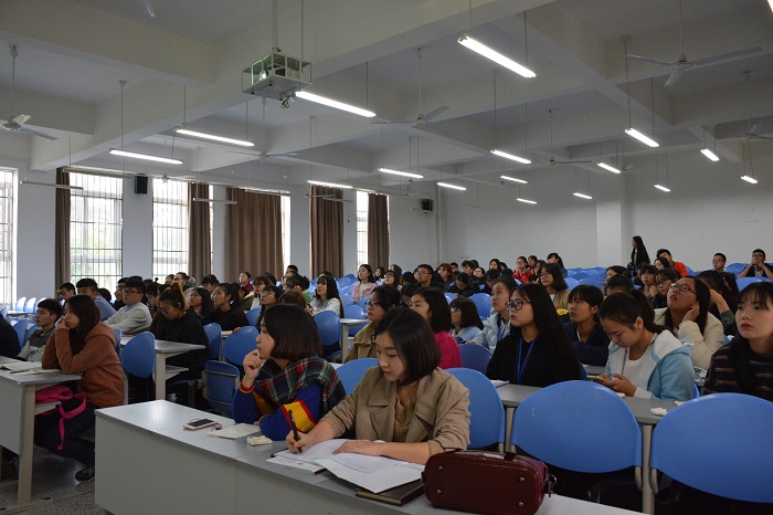 学工部网宣中心学生干部培训持续进行