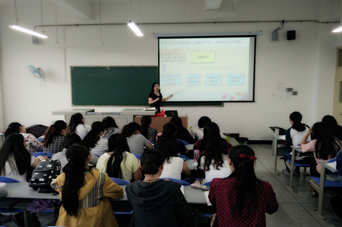 会计学院新学期各项工作步入正轨