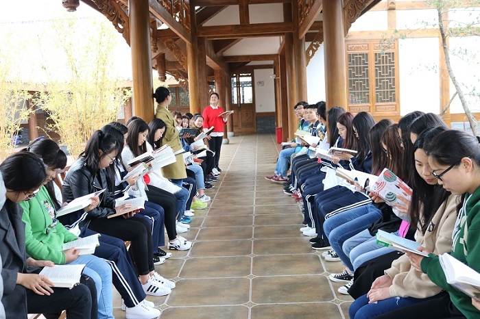 【会计】会计学院党总支读书沙龙活动
