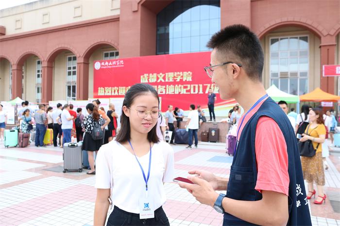 直击!学工部九大学生机构迎新工作纪实报道