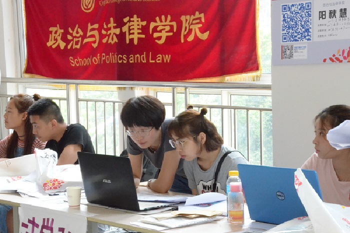 【政法】政法,平凡的事,不平凡的你——暨院长慰问迎新志愿者