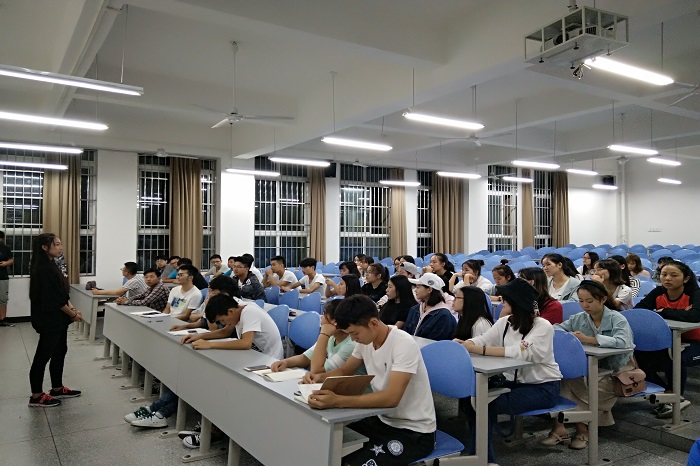 【美术】美术学院学生自我管理委员会&校园文明督导队举行本学期第一次例会