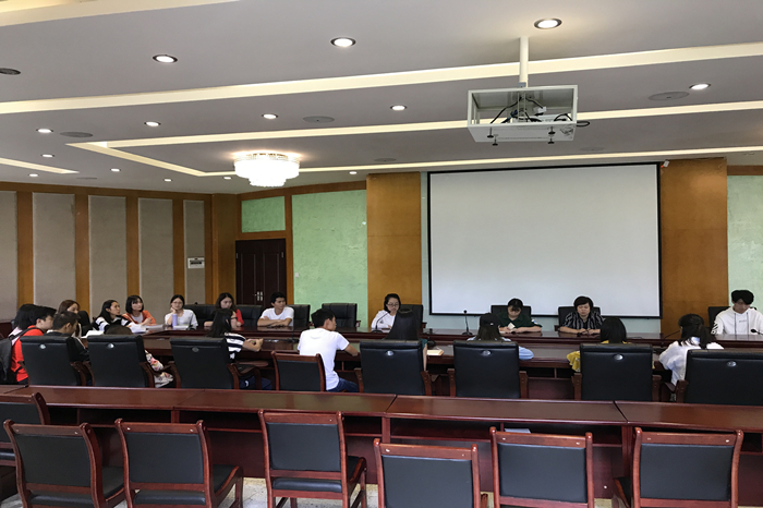 素质教育课程服务中心举行国庆假前安全教育大会