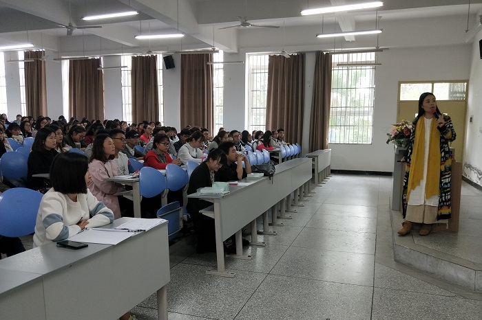 大学生心理健康辅导中心协助