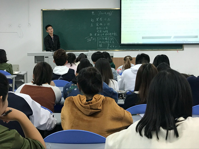 【传媒】传媒学院举行学生宣传骨干专题培训会第一讲