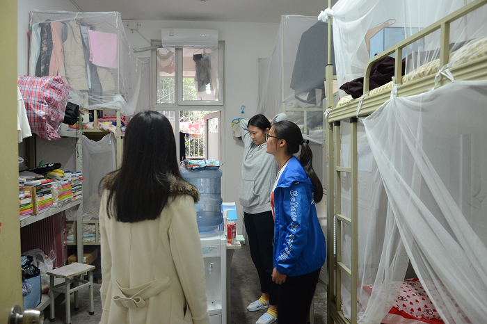 【体育】体育学院开展冬季寝室消防安全大检查