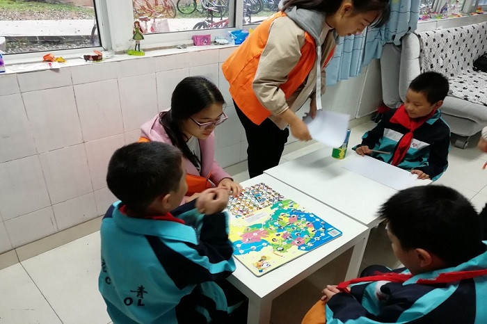 【教育】教育学院开展“爱在文理,情暖港青”志愿活动