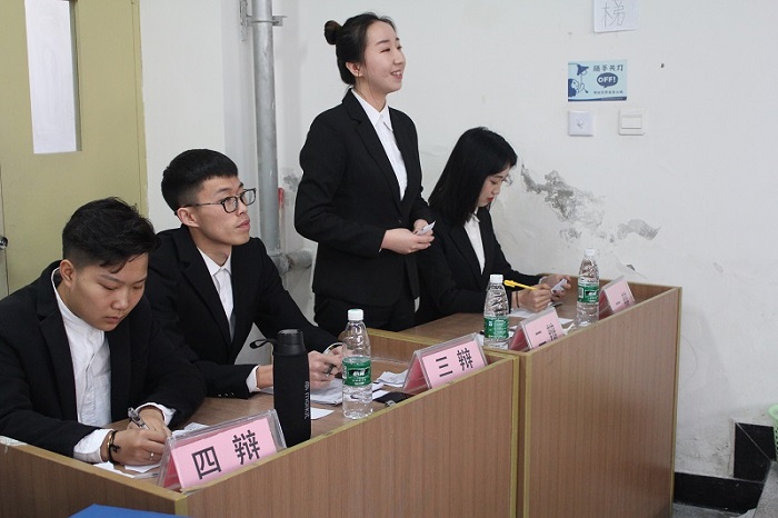 【经济】我院“文争理辩”杯辩论赛成功进入前四强