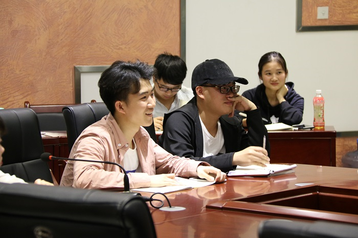 校自管委工作筹备会顺利召开