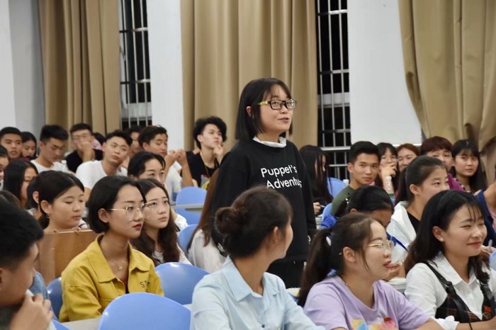 【旅航】旅航学院进行18级新生点到工作