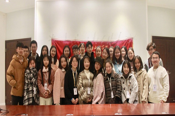 【教育】教育学院分团委学生会开展新干事复试工作