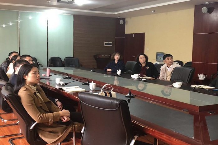 【旅航】聚峰谷农业科技开发有限公司到我院进行交流座谈