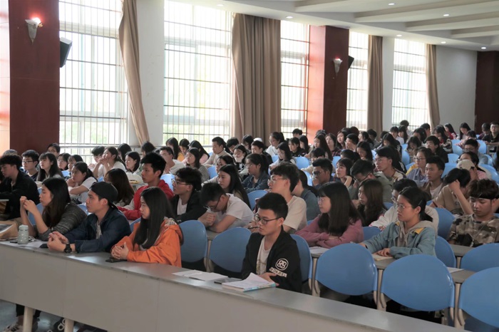 【自管委】校自管委开展第二次全体学生干部会议