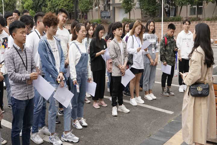 【自管委】校自管委开展毕业班寝室安全及内务检查