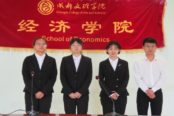 【经济】经济学院举行第九届大学生创业计划大赛初赛