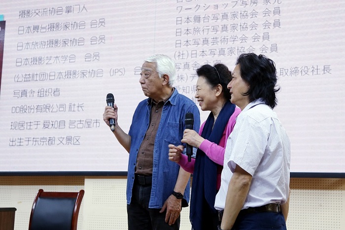 【艺术】艺术学院举行“摄影艺术与技术的融合”讲座
