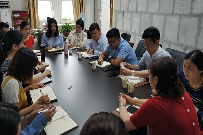 【会计】学工部领导牟金星一行到会计学院学工办进行半期调研