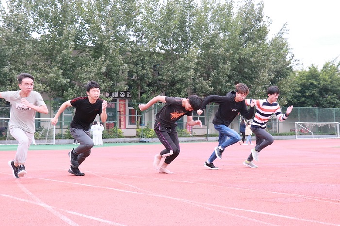 【信息】信息工程学院进行运动会选拔
