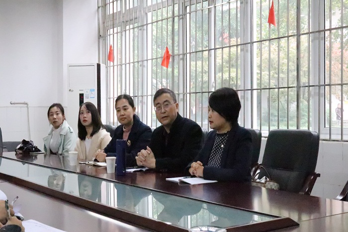 【文法】文法学院与成都经济技术开发区实验中学校共建实习基地挂牌仪式圆满成功