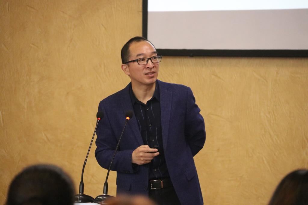 我校开展求职面试主题讲座