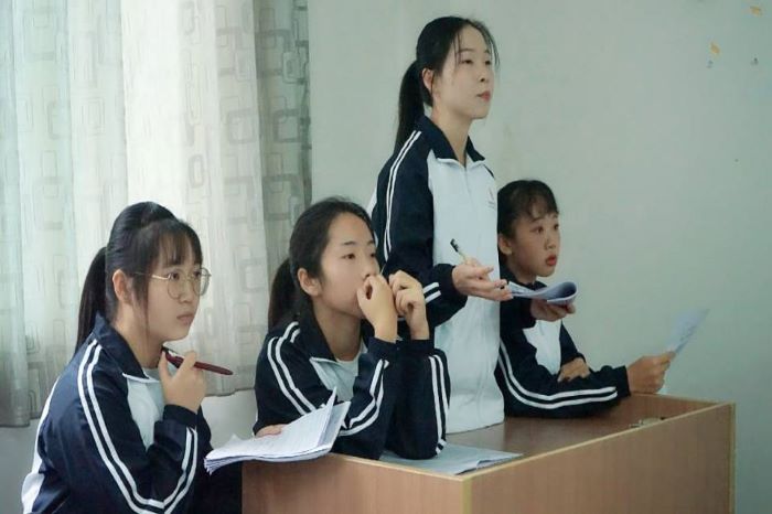 【教育】教育学院举行新生辩论赛初赛