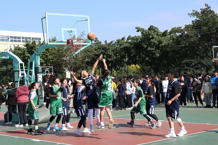 【信息】信息工程学院女子篮球赛取胜