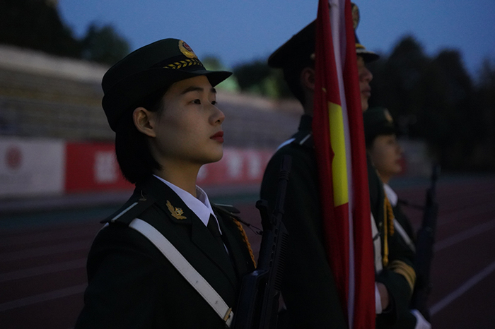 【国护】成都文理学院国旗护卫队举行第十七周例行升旗仪式
