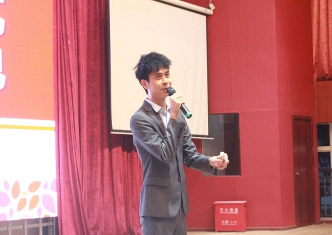 【经管】经济管理成功举办2020级新生职业生涯规划讲座