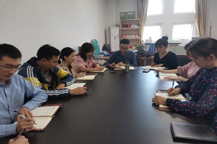 【会计】会计学院开展2020-2021学年资助工作培训交流会