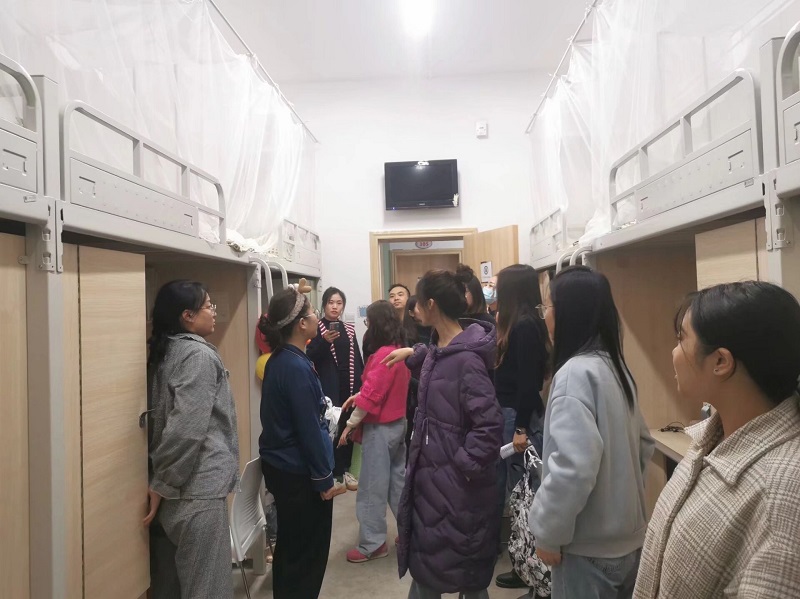 【经管】经济管理学院开展下寝室慰问查寝活动