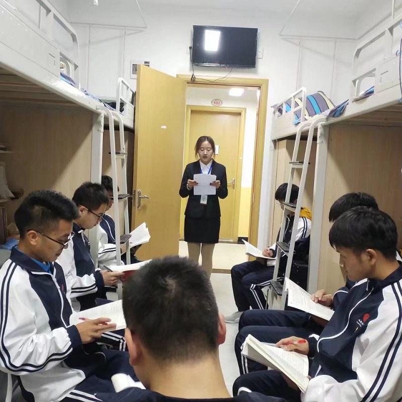 【经管】经济管理学院开展“新思想新成就宣讲进寝室”活动