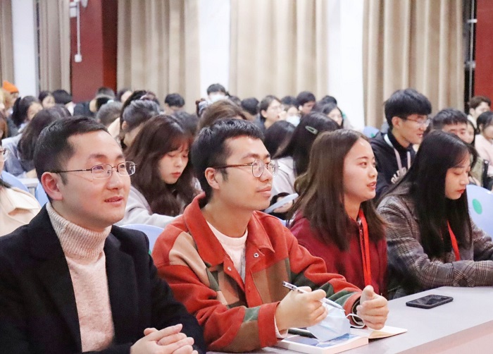 【艺术】艺术学院举行一二•九合唱比赛动员大会