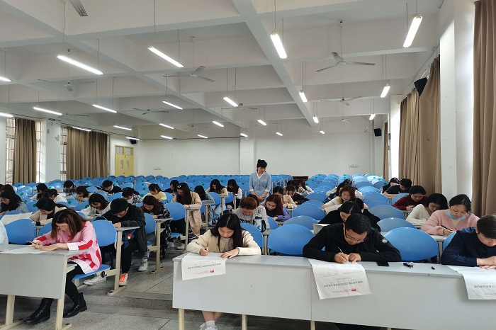 【会计】会计学院党总支积极组织全体师生党员参与成都文理学院党史党章知识竞赛报纸竞赛