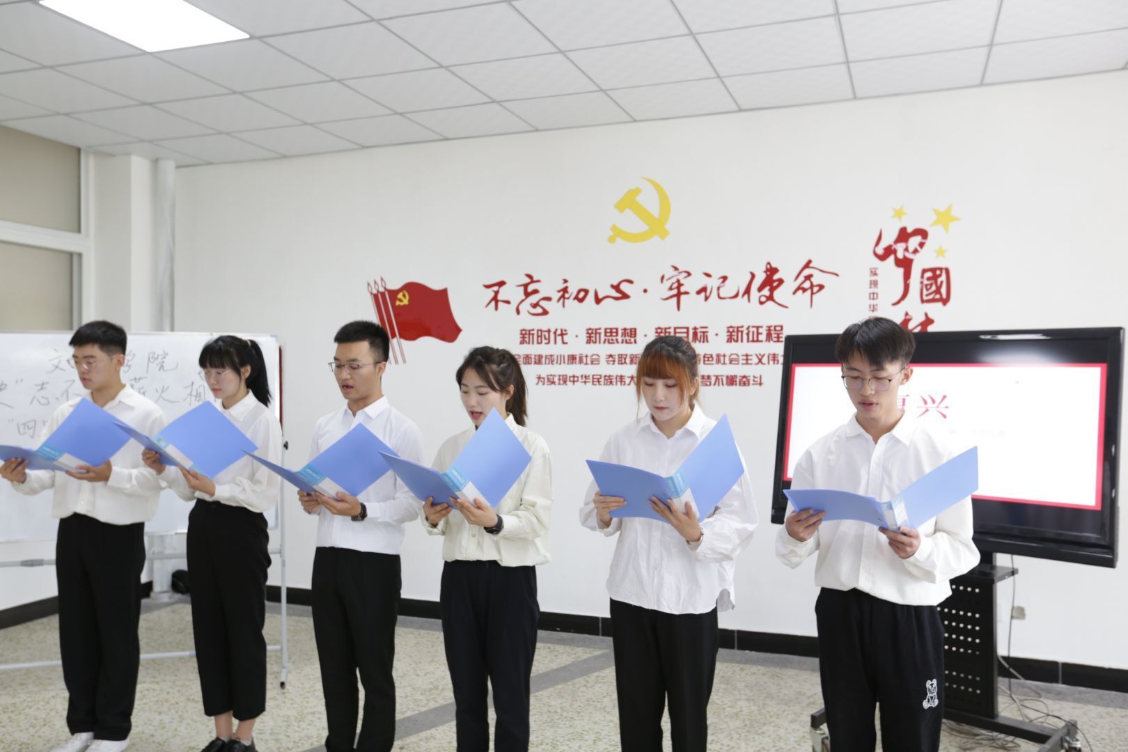 【文法】文法学院党总支开展“‘史’志不渝·薪火传承”“四史”故事讲述比赛