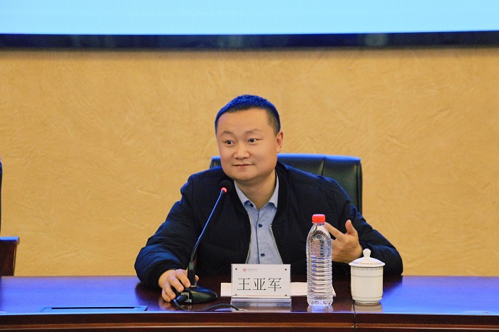 我校召开2021年秋季学期第四次学生座谈会