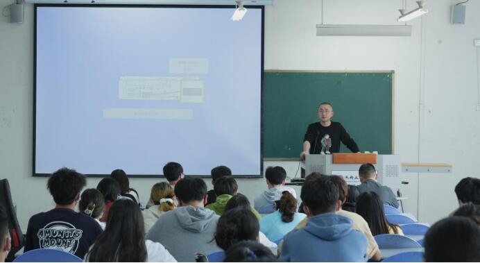 【艺术】艺术学院顺利开展春季师生交流会