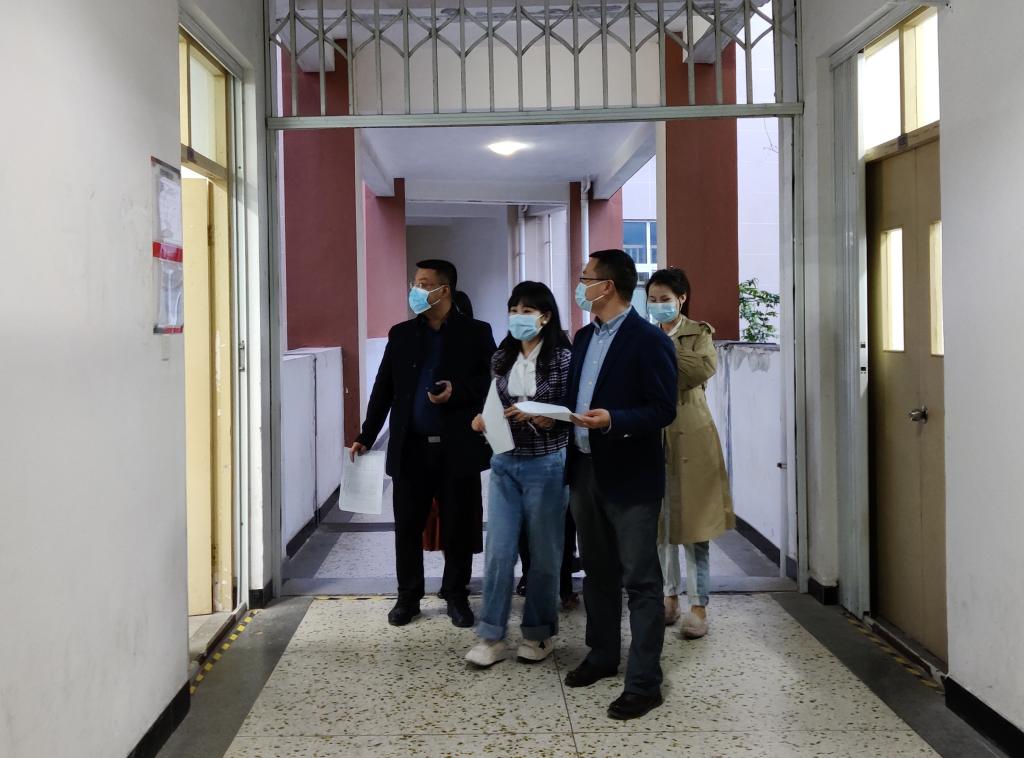 素质教育中心开展2021-2022-2学期线下教学巡查