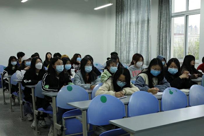 【教育】教育学院开展2021-2022第二学期新闻稿培训会