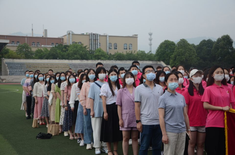 【教育】教育学院与信息工程学院举行升旗仪式