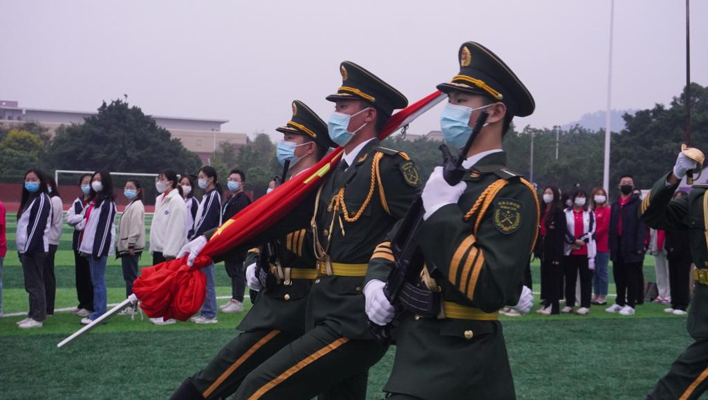 【国护】 国旗护卫队完成第八周例行升旗仪式