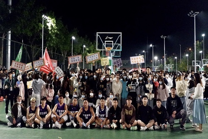 【文法】文法学院积极参加学校第十八届“文理杯”篮球赛