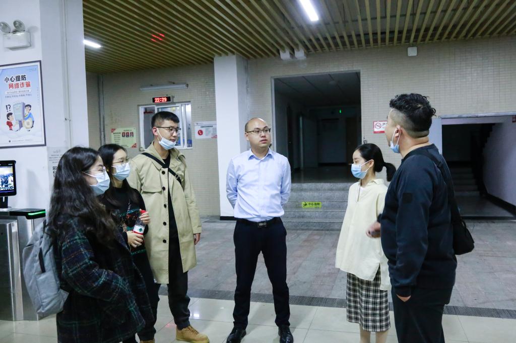【建筑】建筑学院开展夜间寝室安全专项检查