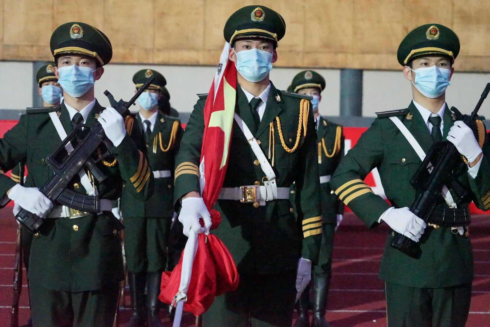 【国护】国旗护卫队完成成都文理学院第十一周例行升旗仪式