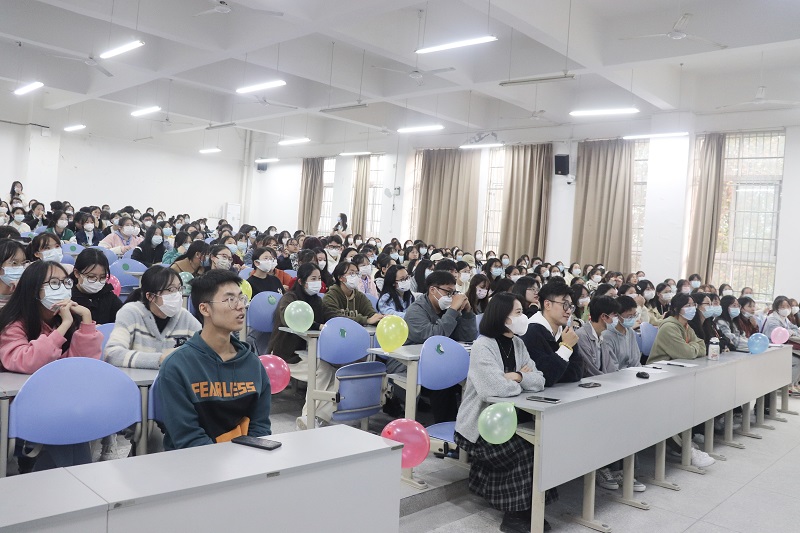 【外国语】外国语学院自律委员会举行第一次寝室长大会