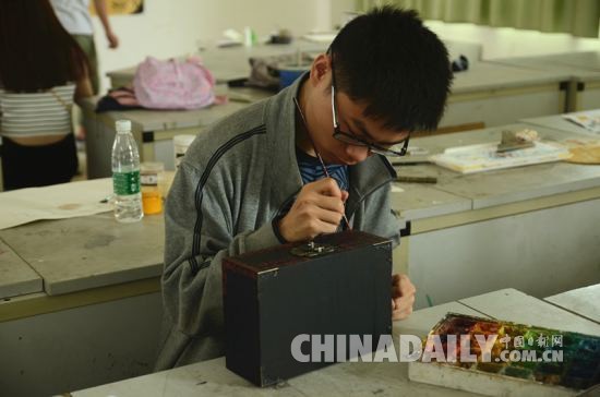 古代器皿2.jpg
