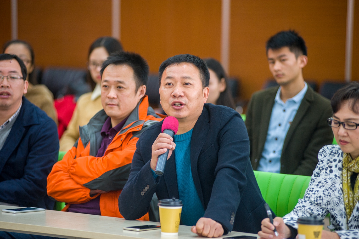人才创新研讨会 籍鹏飞摄 (4).jpg